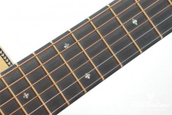 000-28 Modern Deluxe